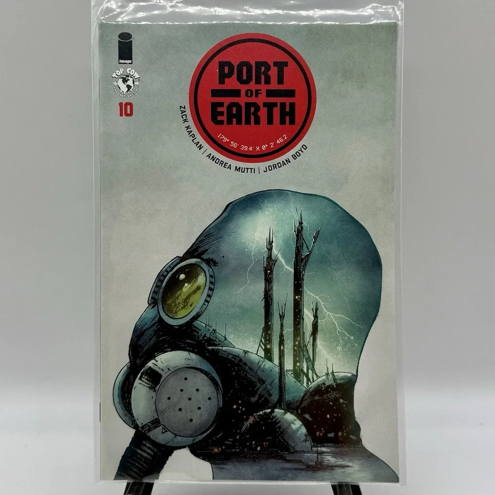 Port of Earth #10 Top‎ Cow 2019 Bagged And Boarded